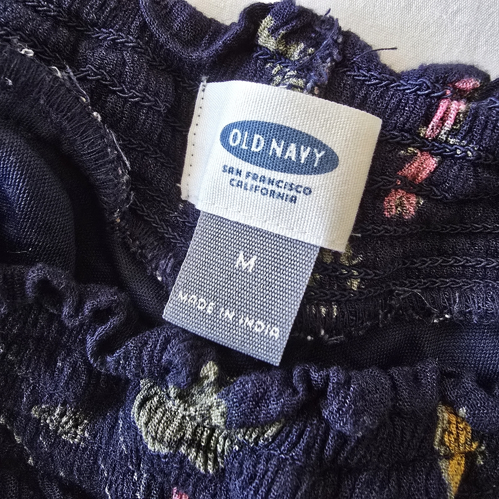 Old Navy Floral Casual Dress (Navy & Pink) - Picture 5 of 6